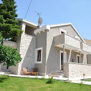 Lucica 4*, Trogir Croatia